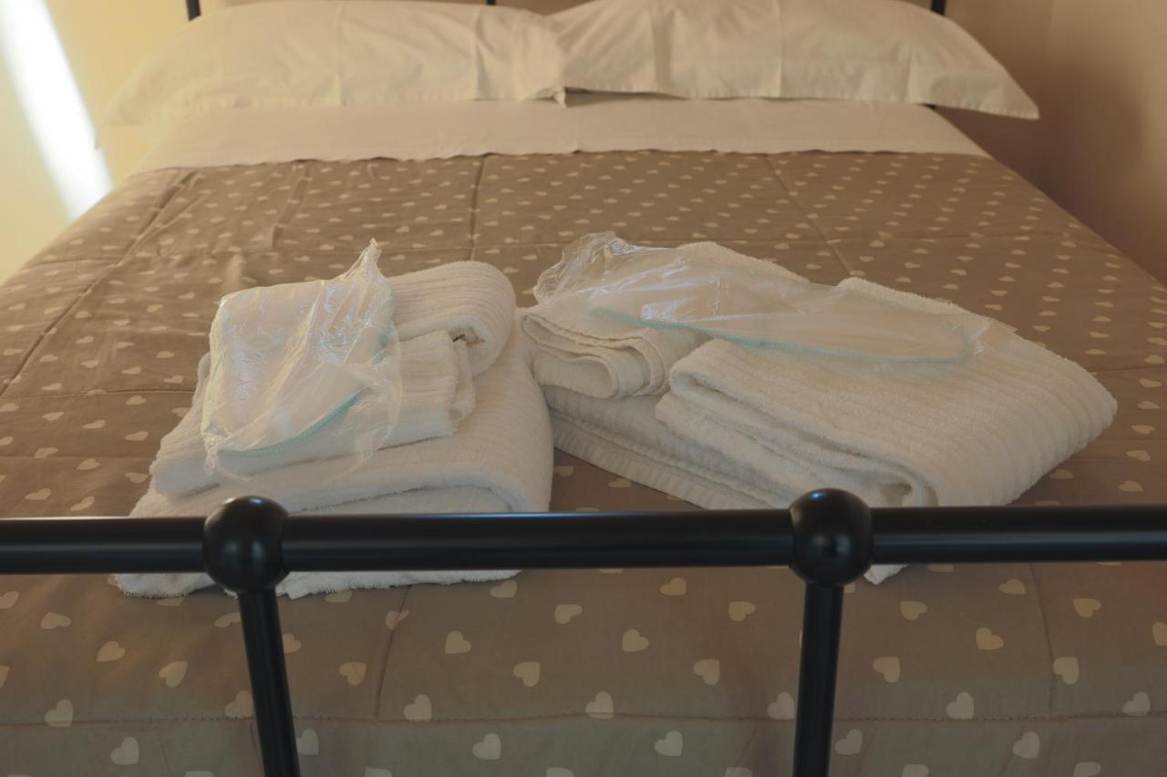 カロヴィーニョ Bed&Bread Piazza 'Nzegna Bed & Breakfast エクステリア 写真